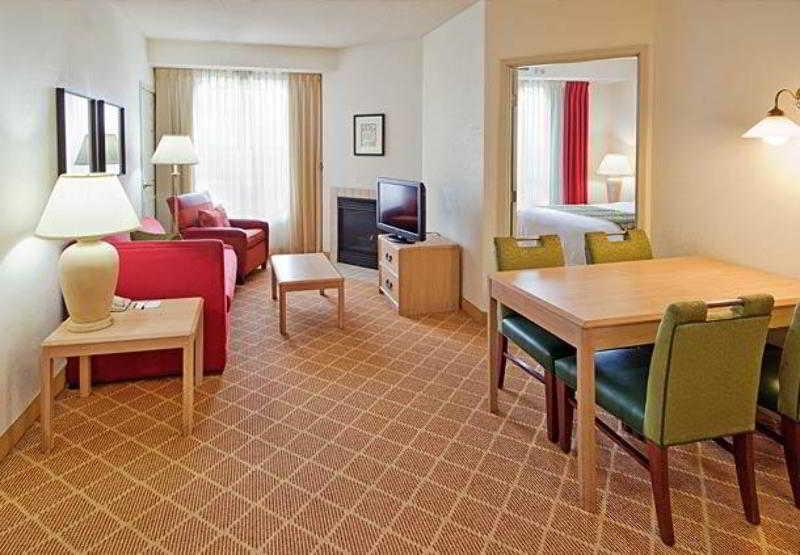 Residence Inn Salt Lake City Airport Номер фото