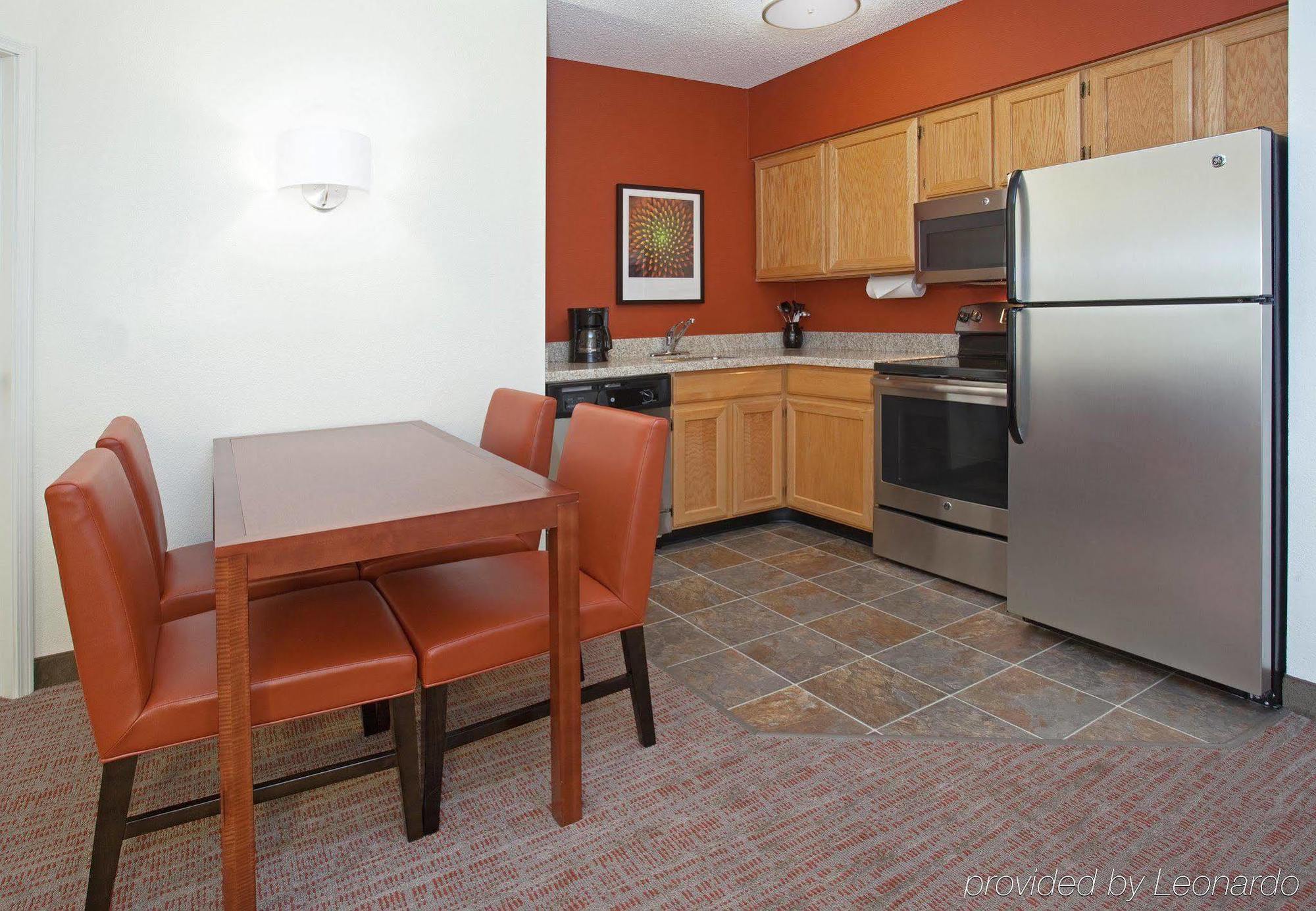 Residence Inn Salt Lake City Airport Экстерьер фото